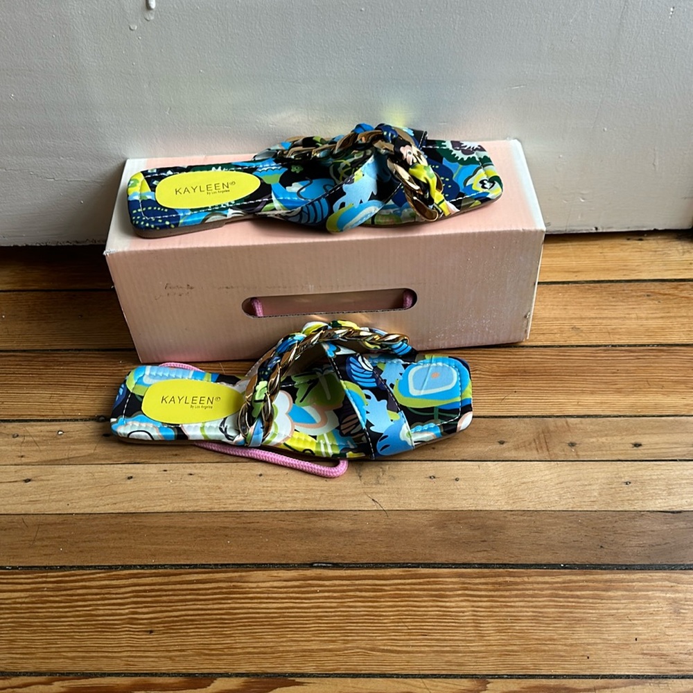 Kaylen by Los Angeles sandals